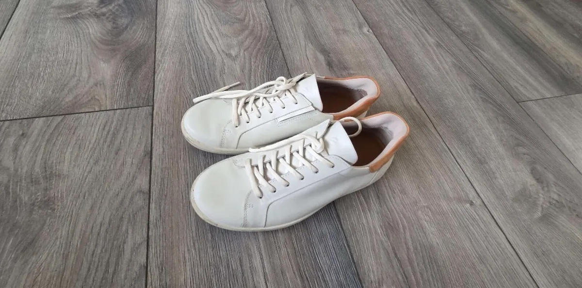 Ecco unisex leather trainers - Image 1