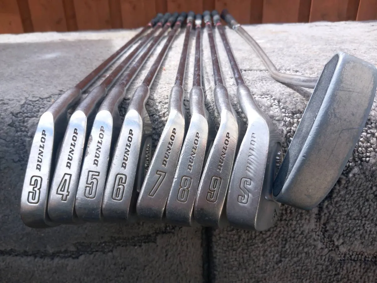 Dunlop golf irons. And putter.  Right handed clubs - Image 1
