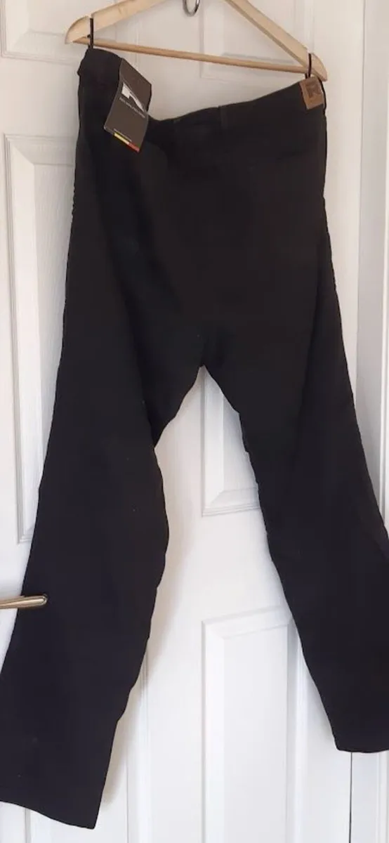 Jeans - Image 2
