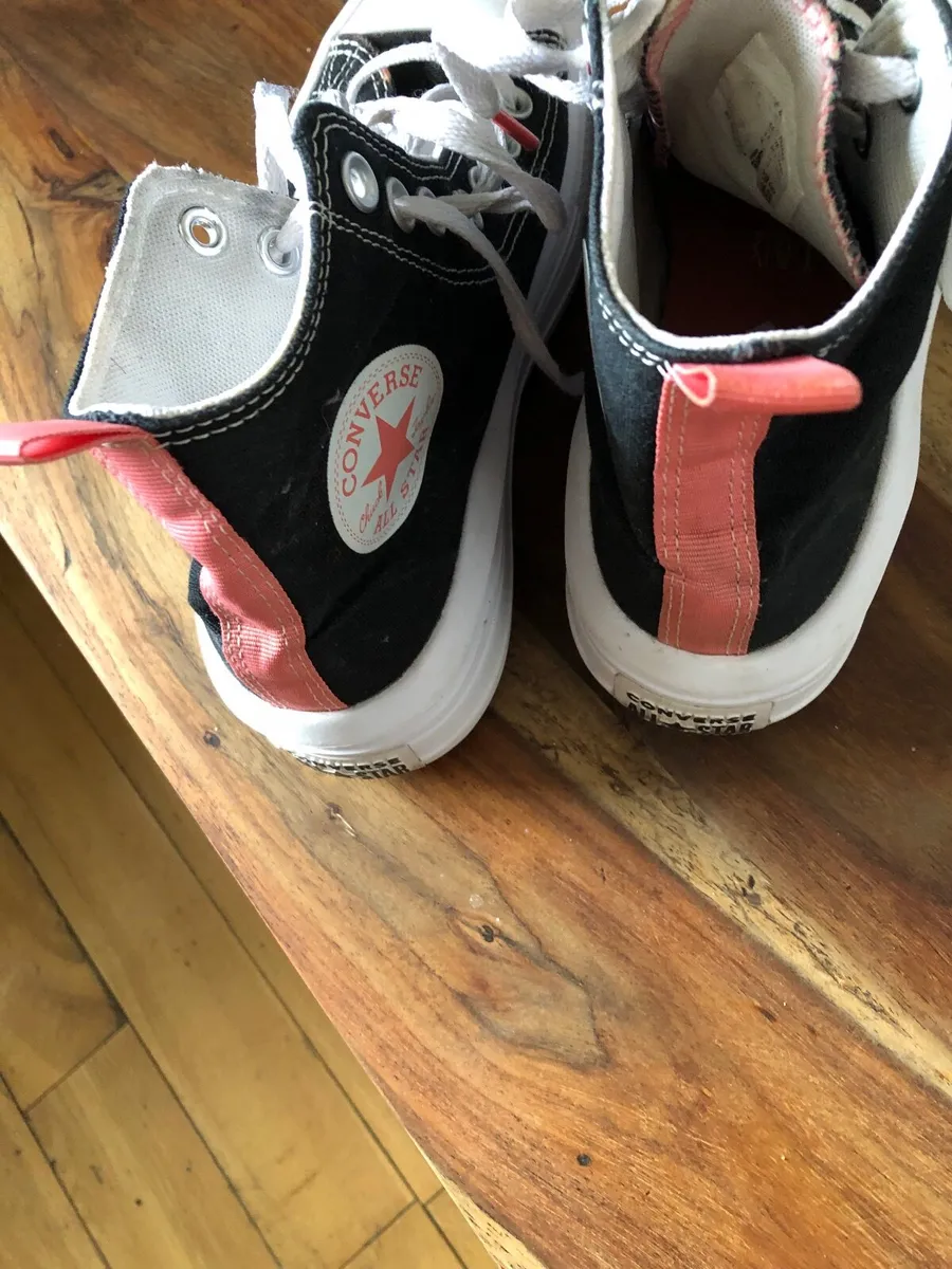 Converse shoes - Image 4