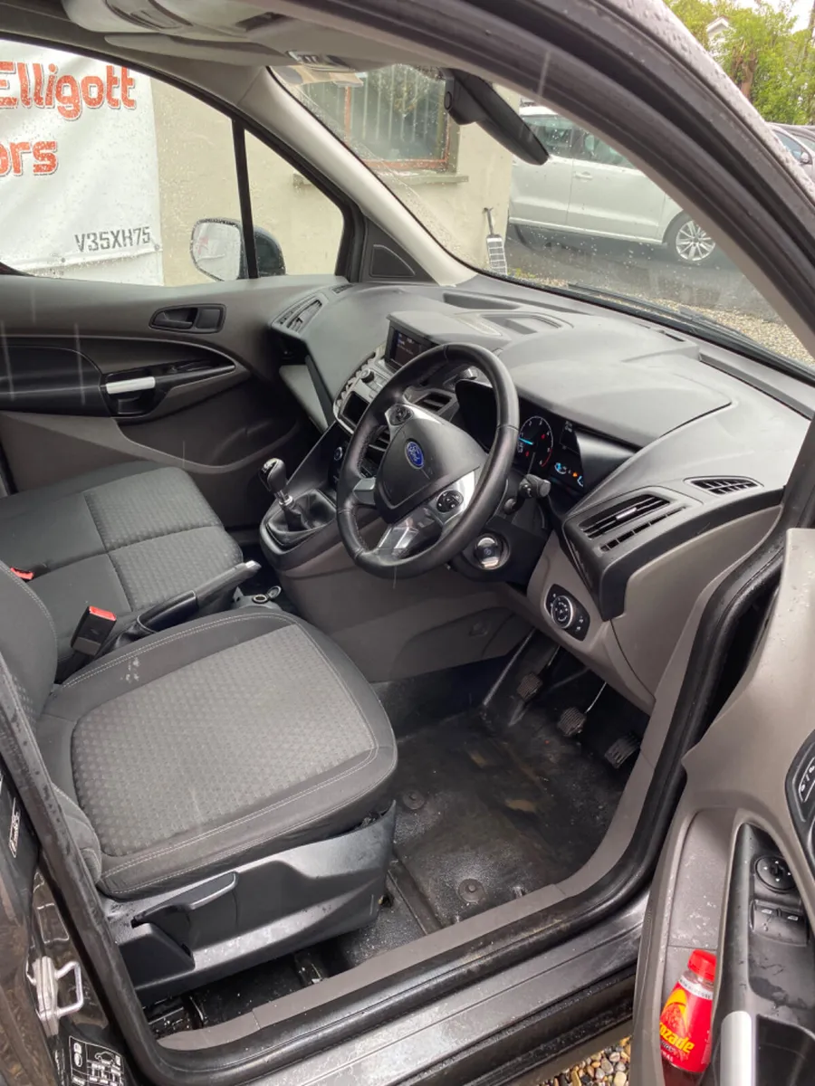 2021 Ford Tourneo Connect - Image 3