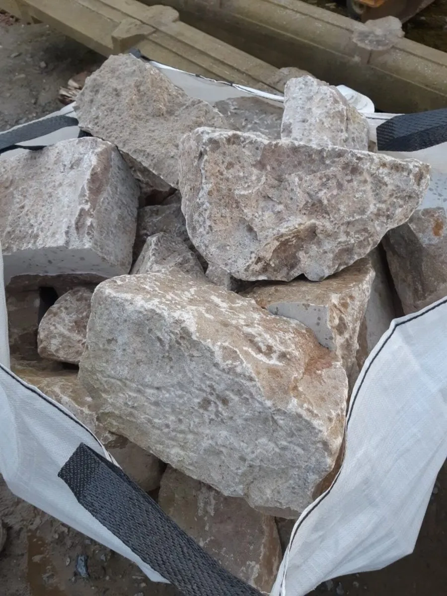 White lime building stone - Image 1