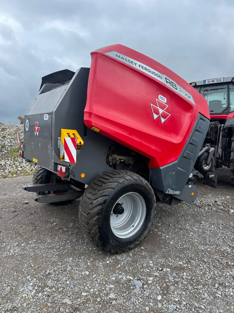 Massey Ferguson RB3130 - Image 2