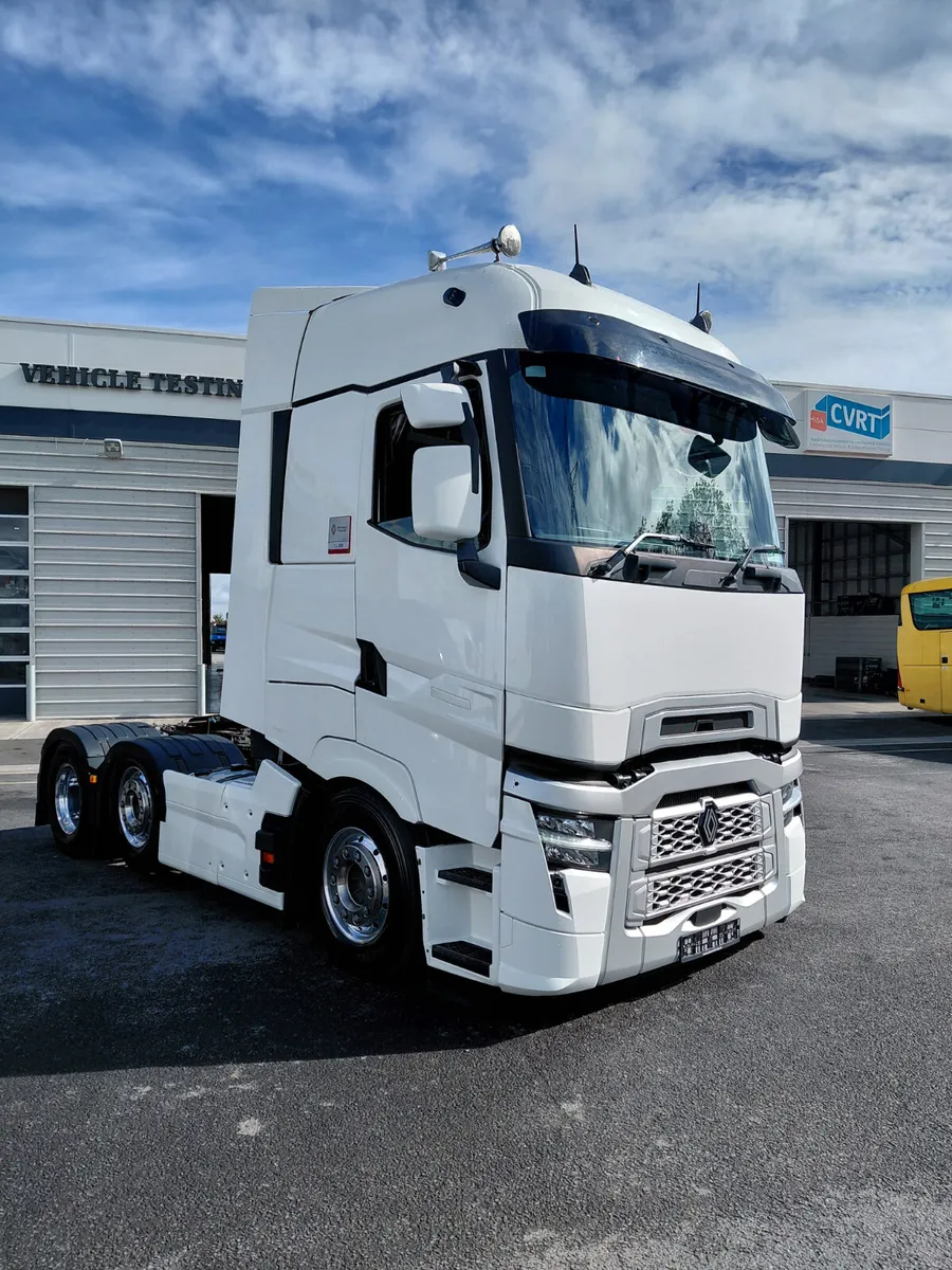 Choice Of 5 Renault T-High 520 For Sale - Image 1