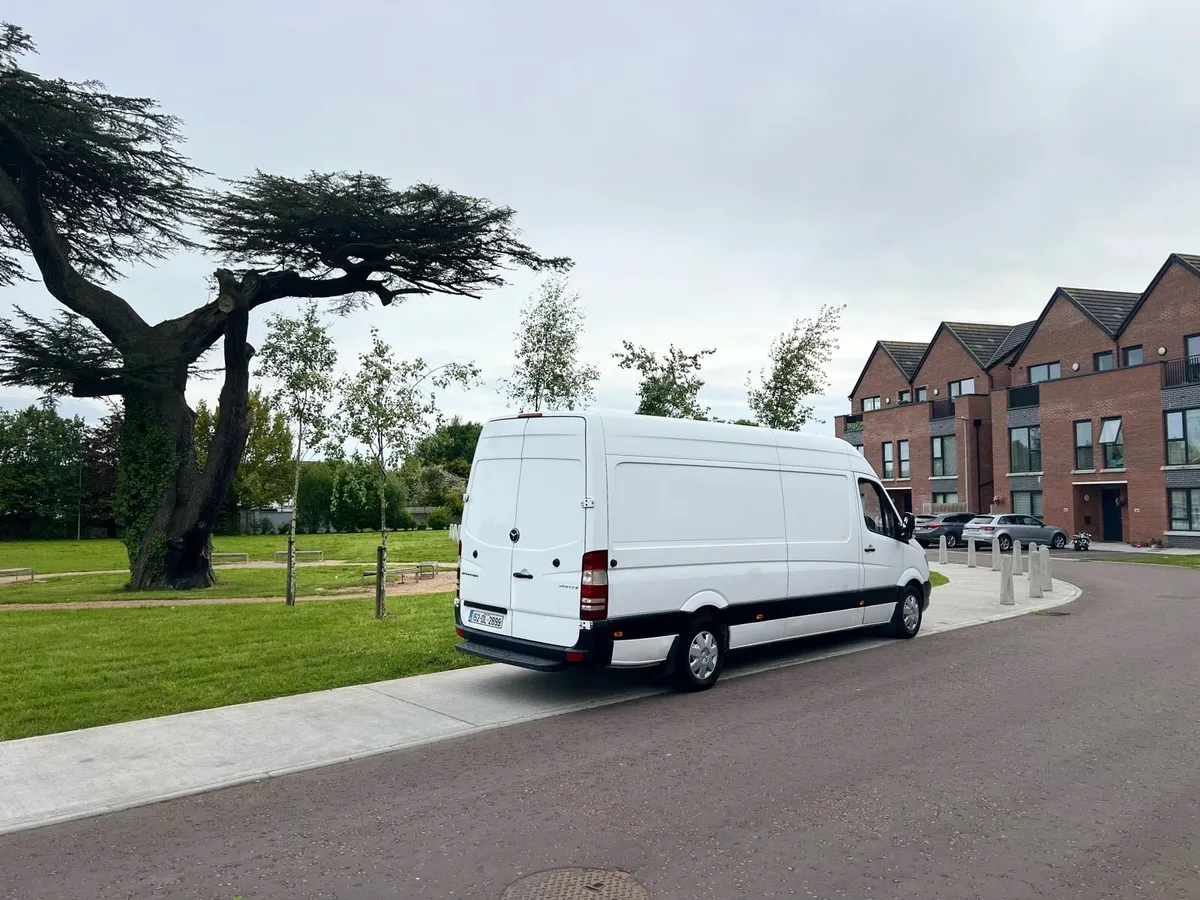 2015 Mercedes 316cdi lwb 6600 - Image 3