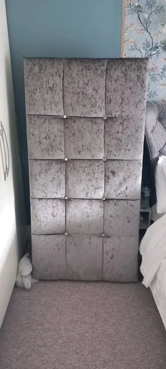 Kingsize headboard - Image 1