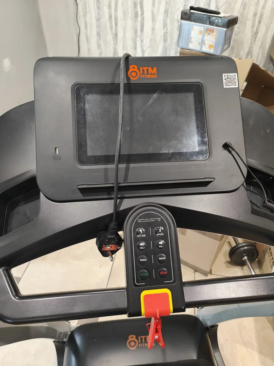 Foldable treadmill- rarely used - Image 3