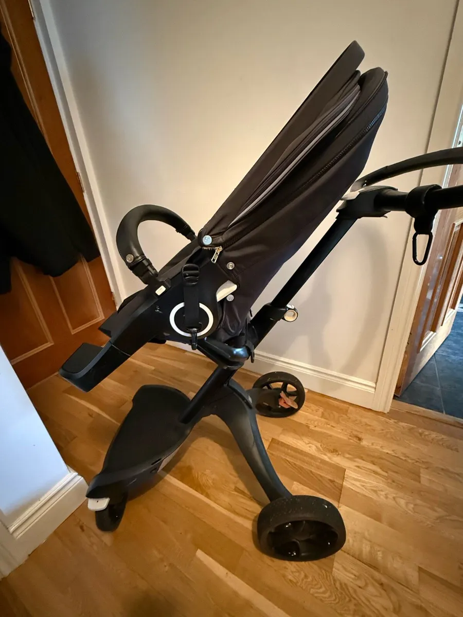 Stokke v6 xplory buggy all black - Image 4