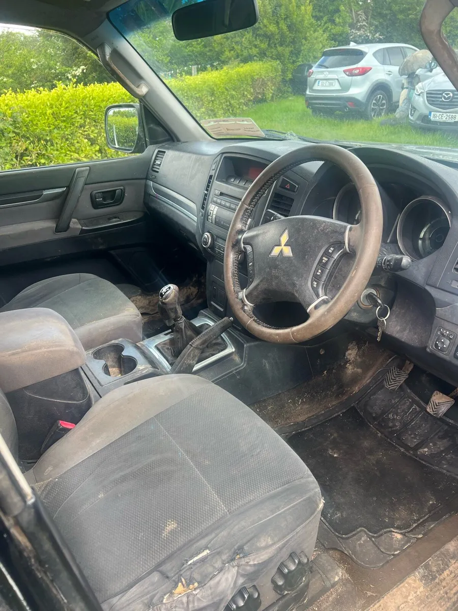 3.2 Mitsubishi Pajaro - Image 4
