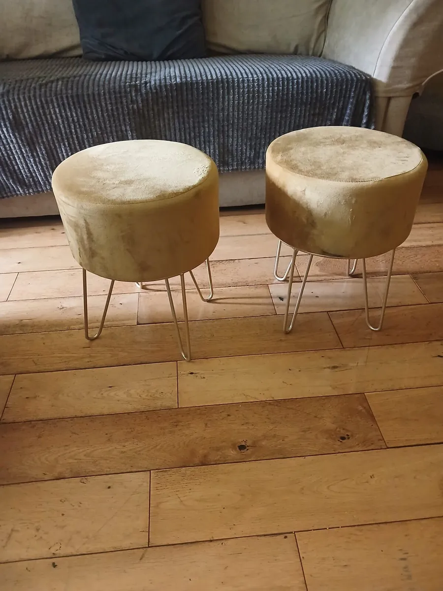 3+2 sofas - Image 3