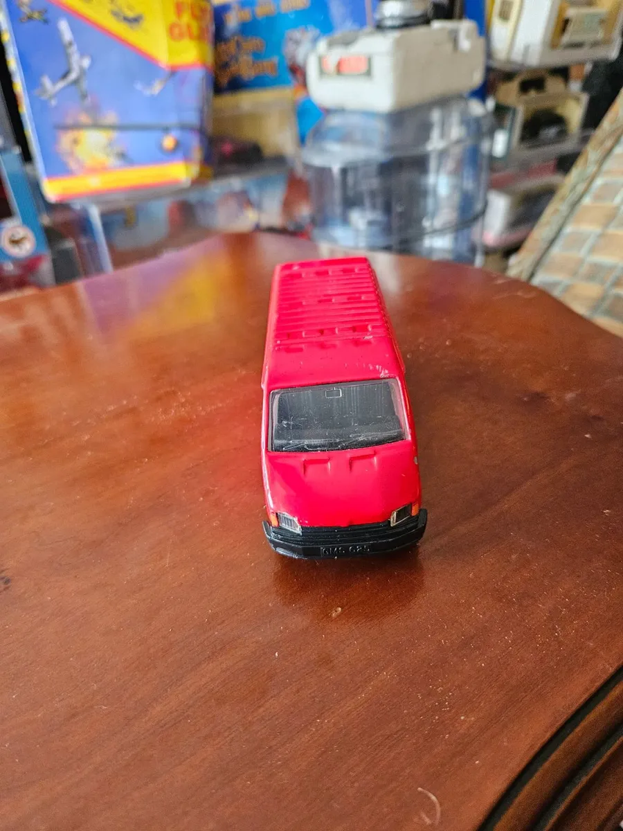 Corgi Ford Transit Van - Image 4