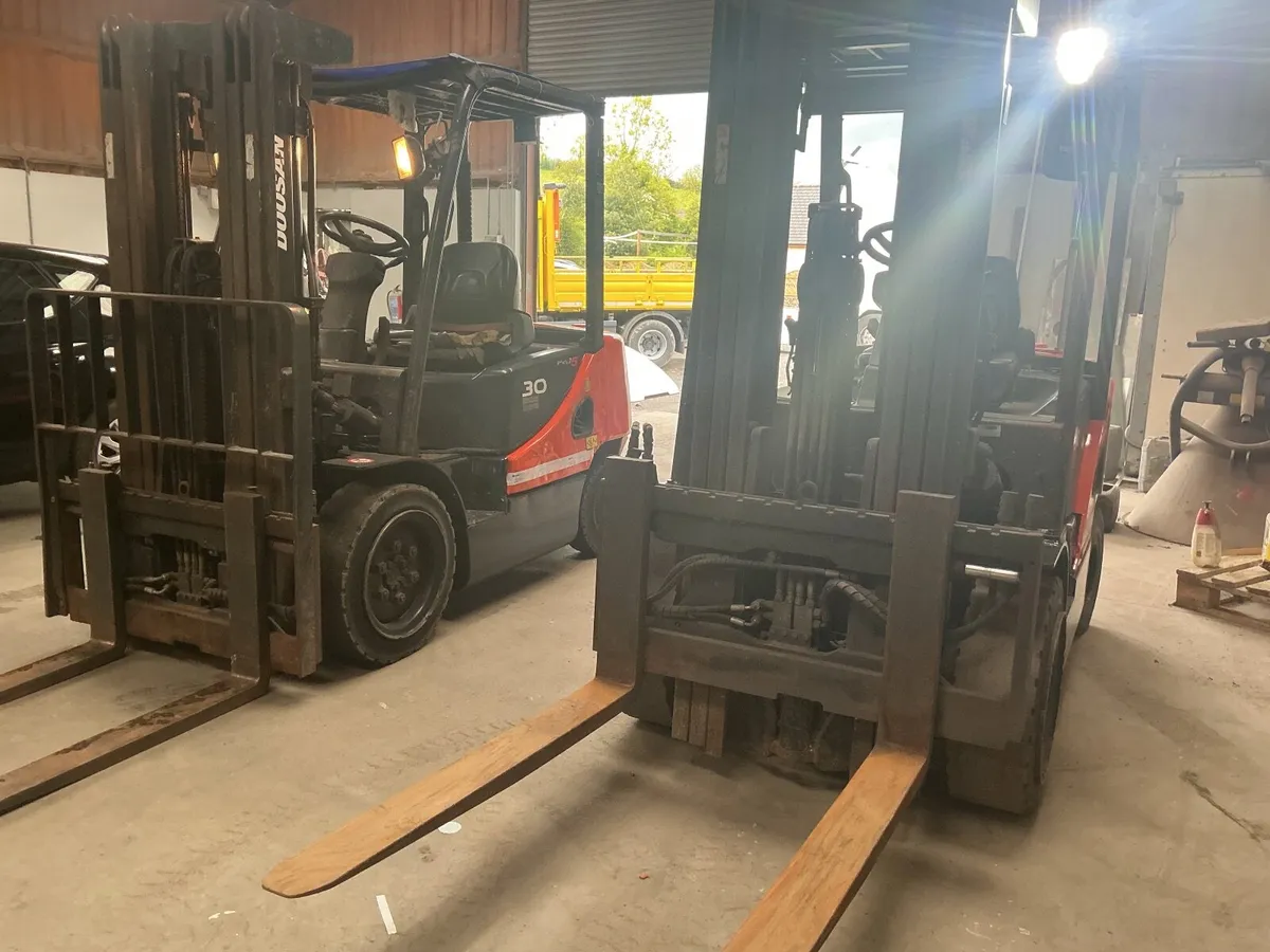 2019 Doosan diesel forklift - Image 2