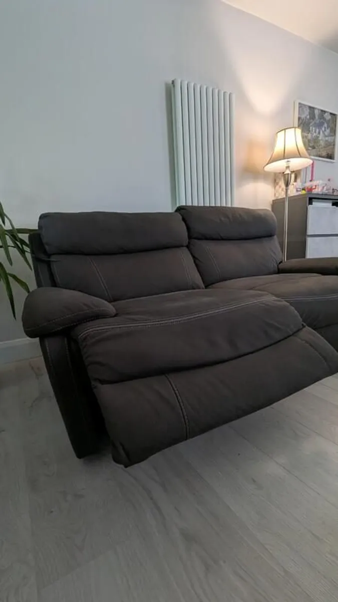 Sofa - Image 3