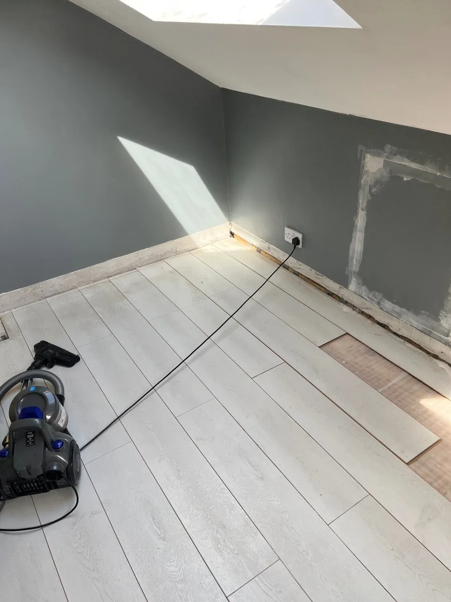 Laminate flooring - Image 1