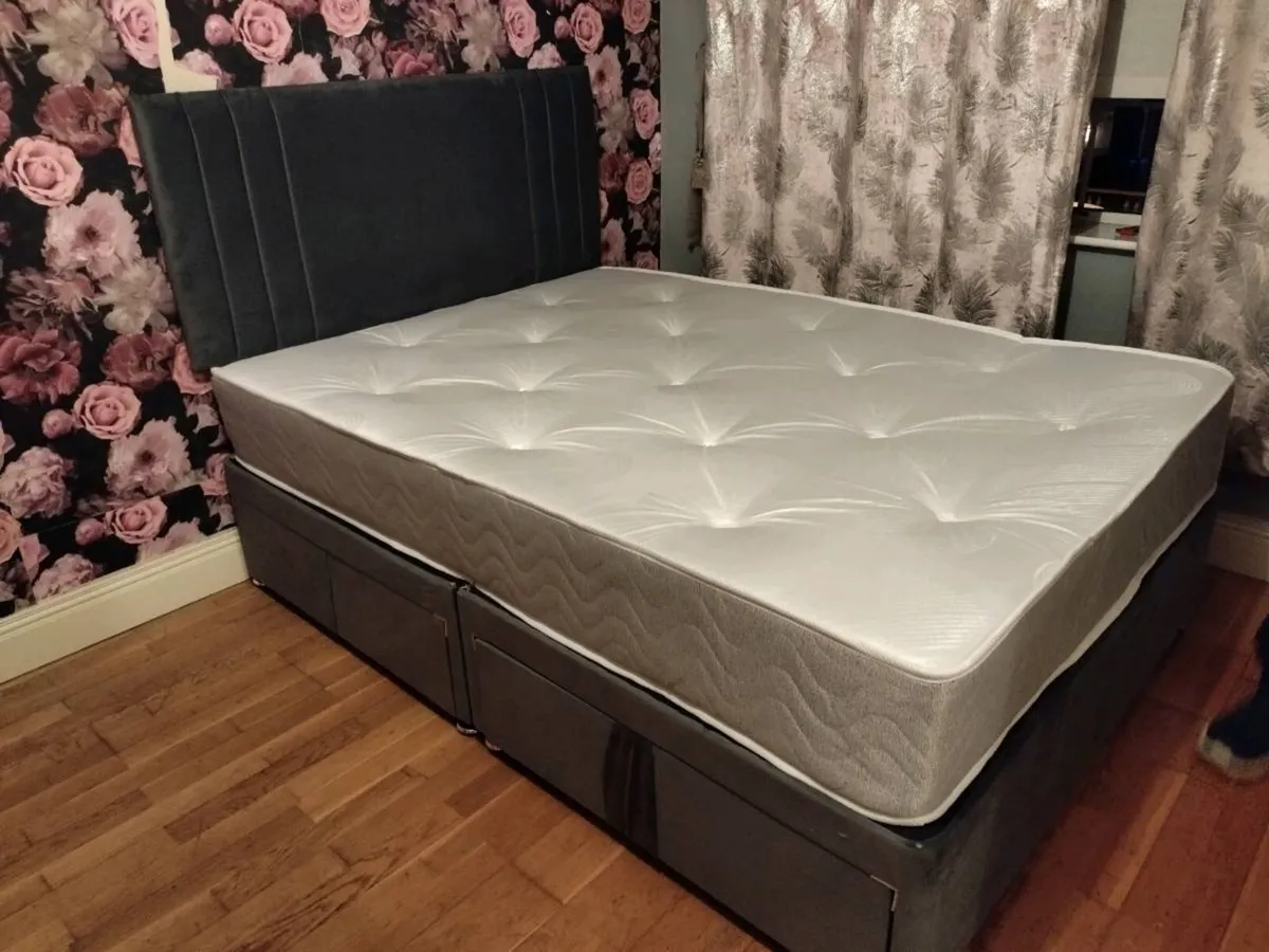 Double beds - Image 4