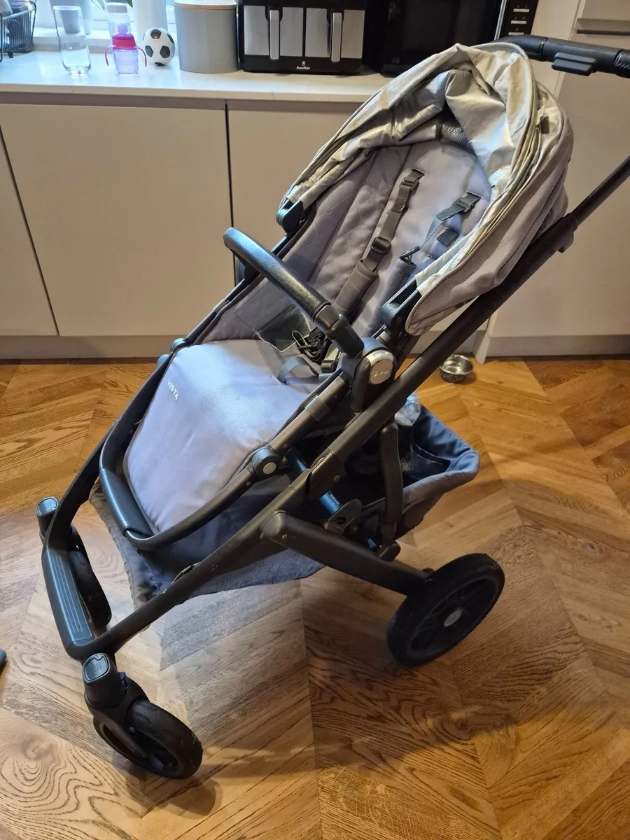 Uppababy Vista V2 buggy - Image 4