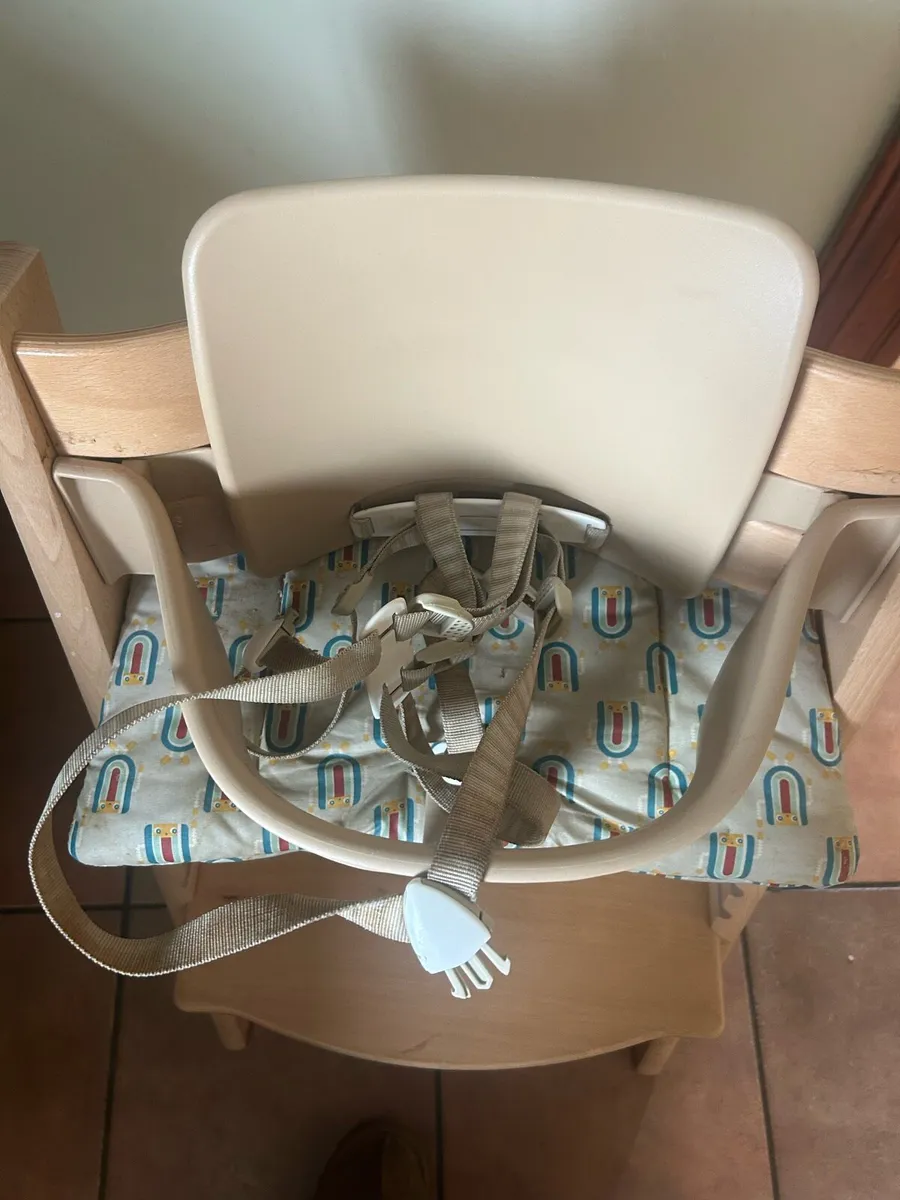 Tripp trapp chair and accessories - Image 3