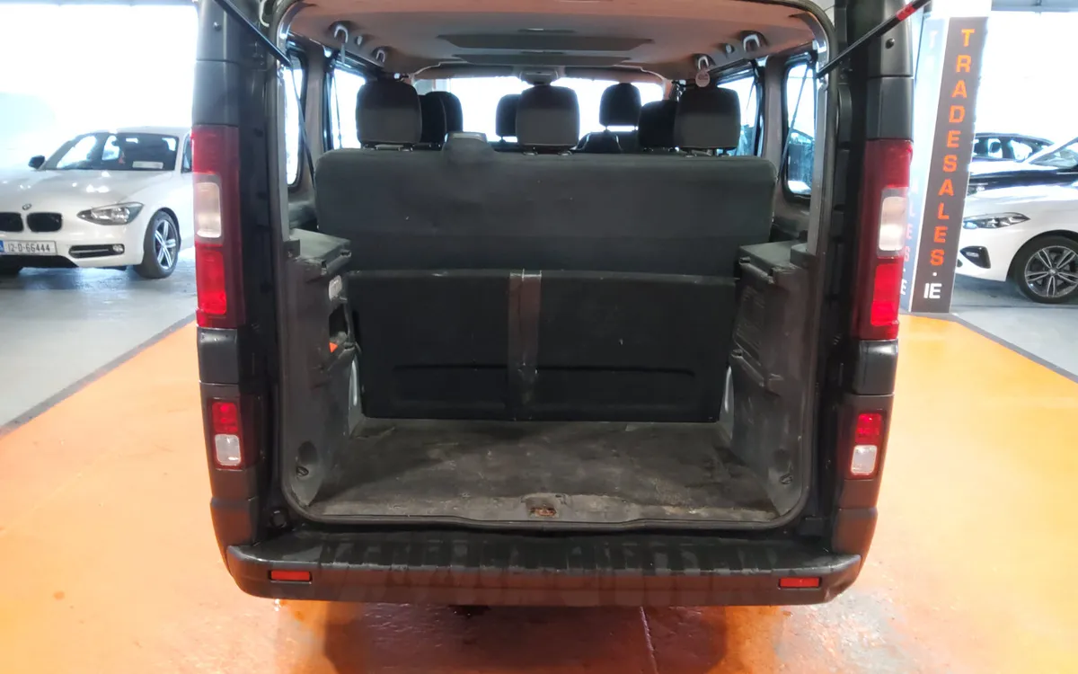 Renault Trafic 2015 - Image 4