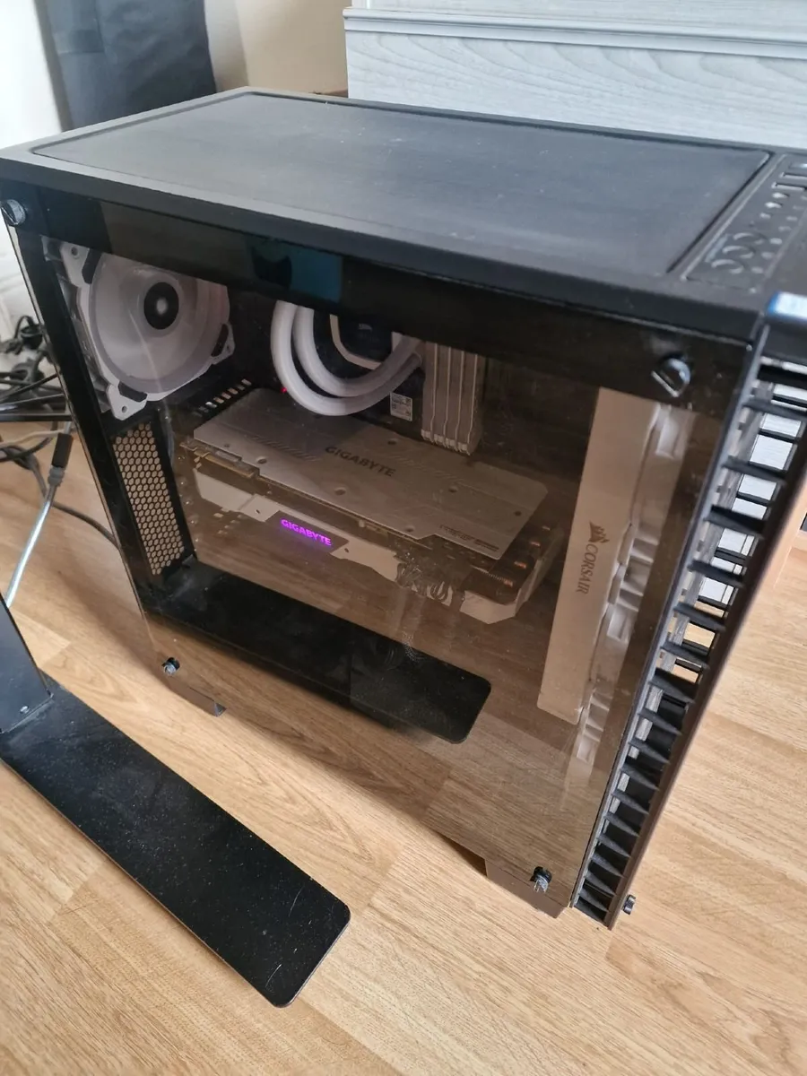 Gaming Computer (i9-9900k, RTX 2070 Super) - Image 1