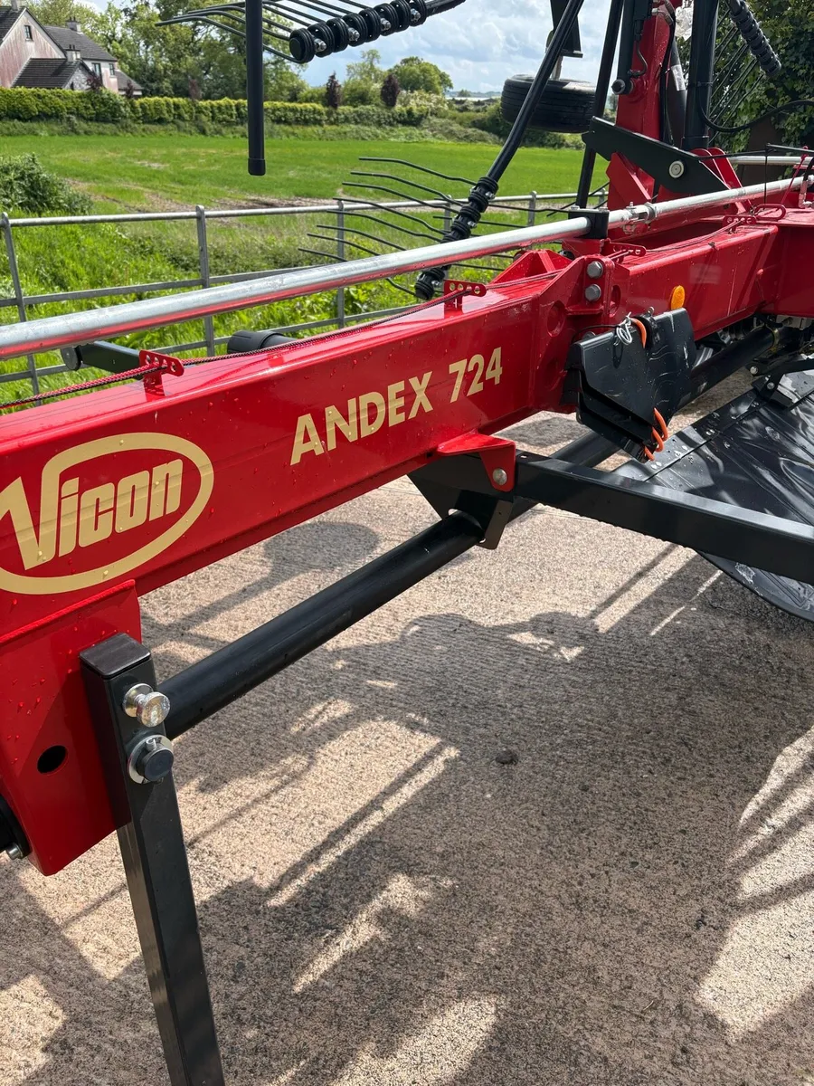 Vicon 724 20’ Rake - Image 3