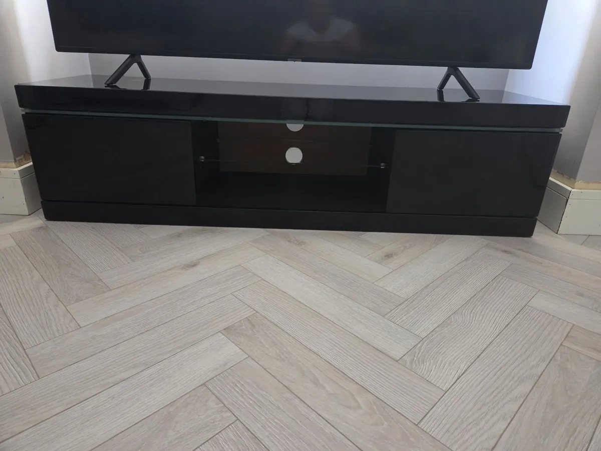 TV unit