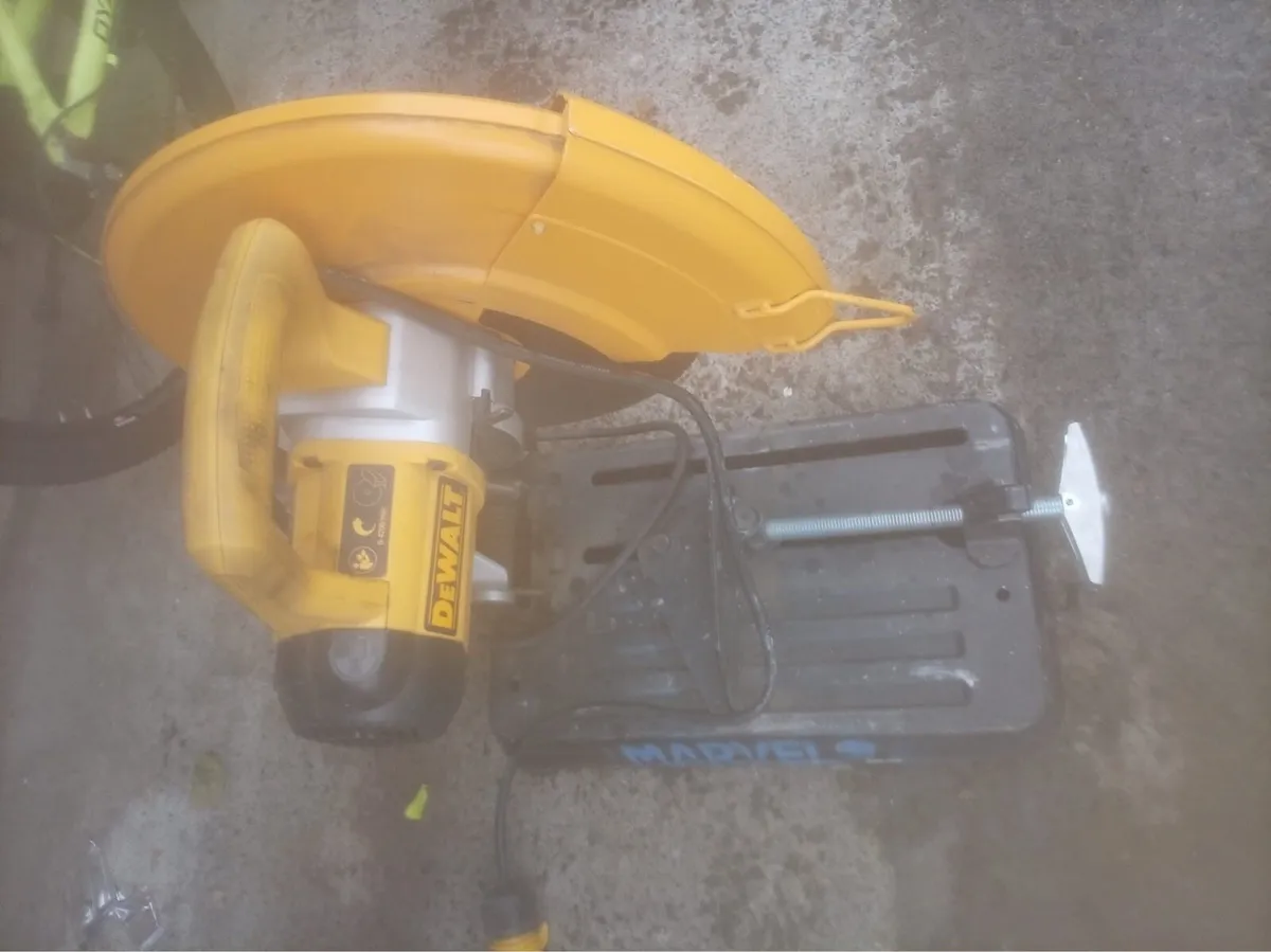 Dewalt chop saw - Image 1