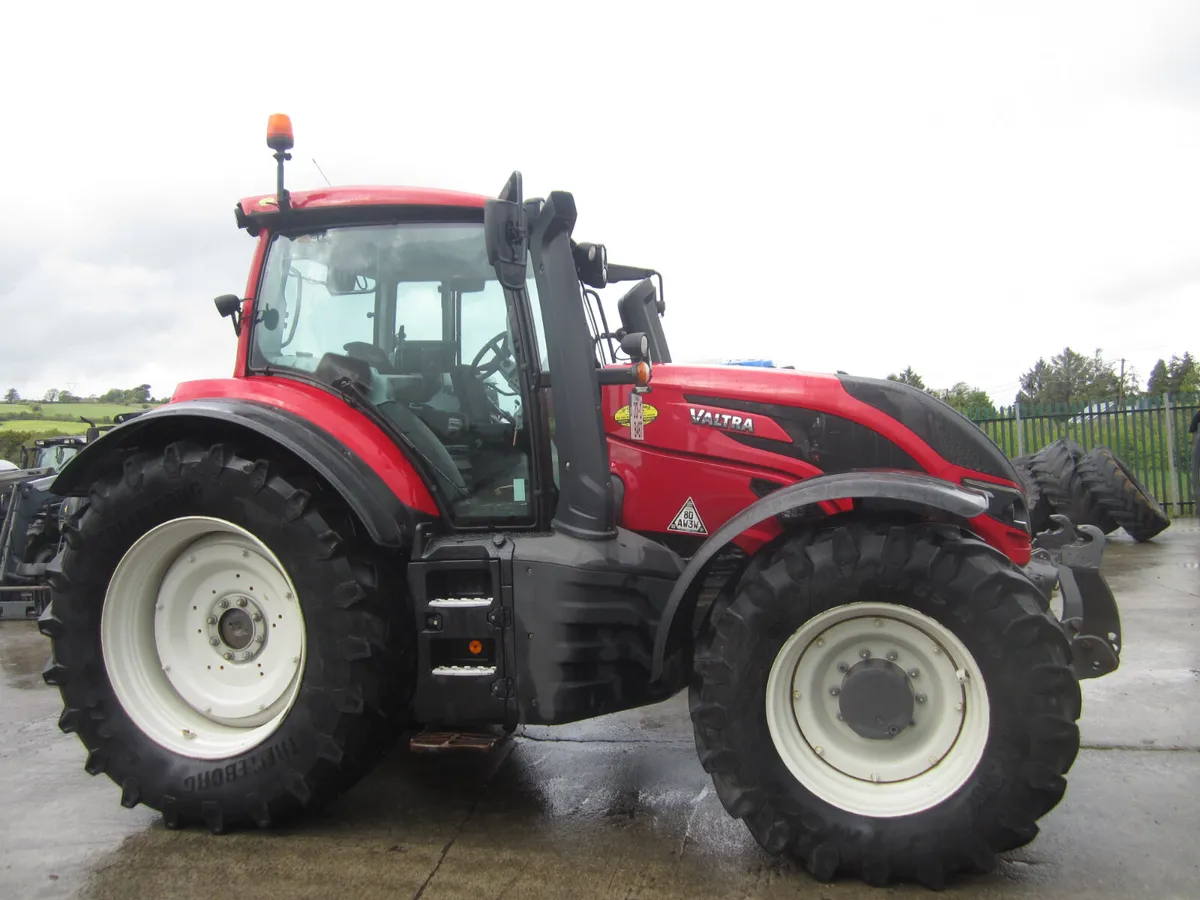 VALTRA T194 SMART TOUCH...2900...HOURS - Image 3