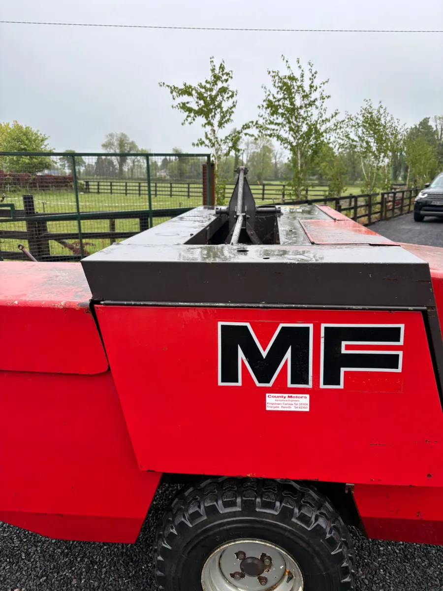 Massey Ferguson Square Bailer - Image 2