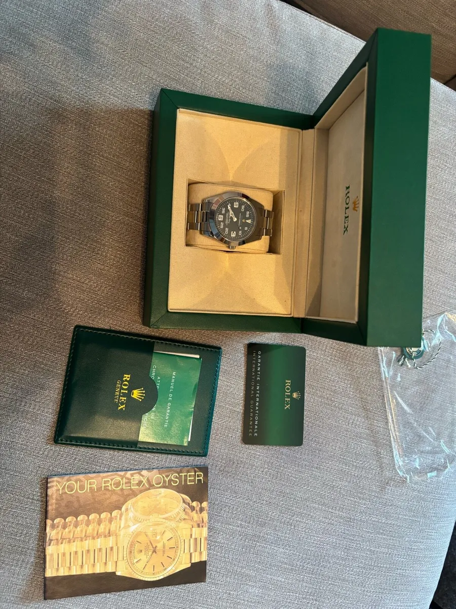 Fashion watch - Image 2