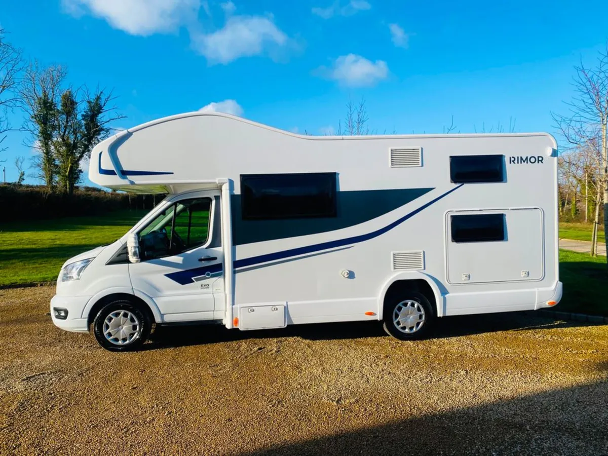 2022 RIMOR EVO SOUND R.H.D AUTO 6 BERTH - Image 2