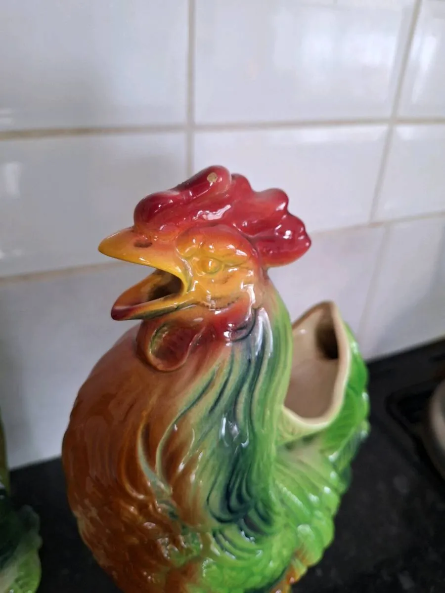 Lovely pair of Saint Clement ceramic pitchers - Image 3