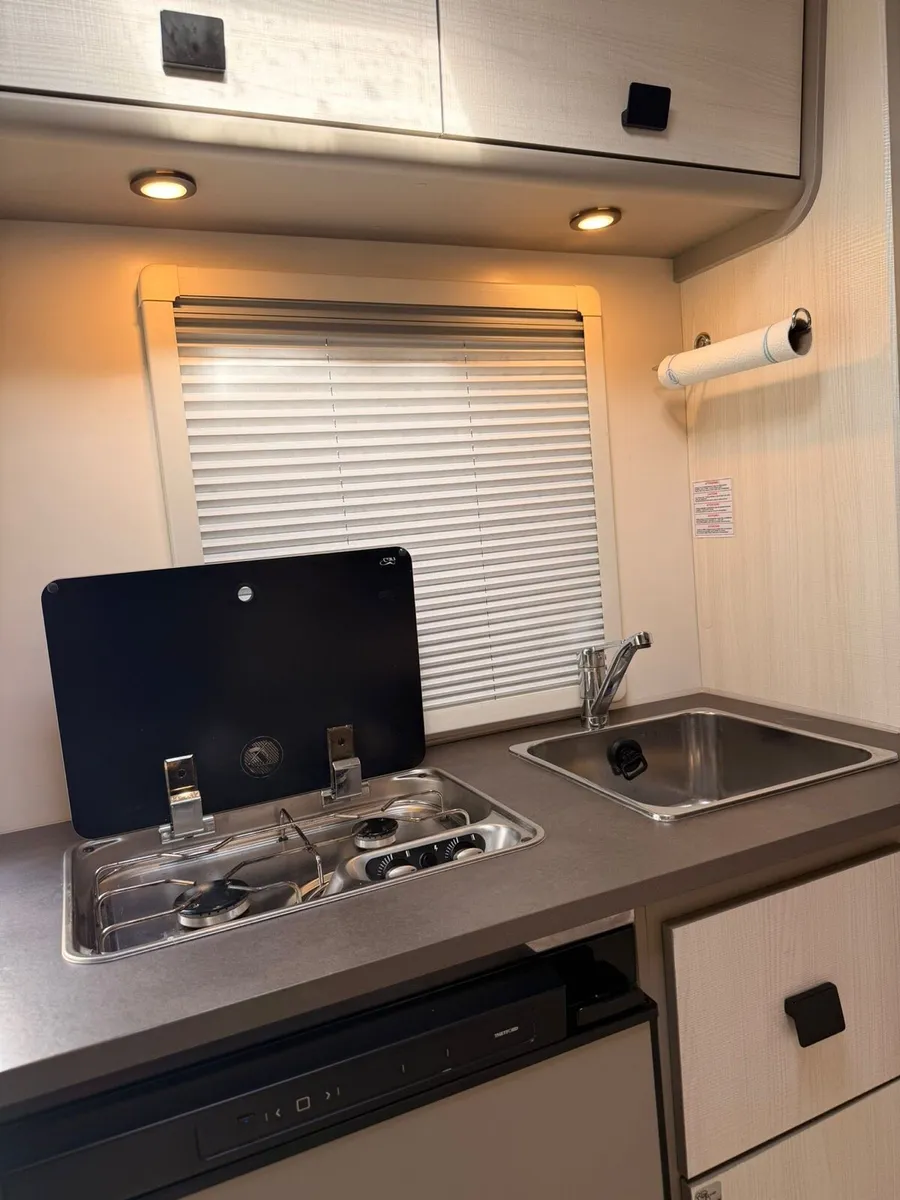 Campervan - Image 4