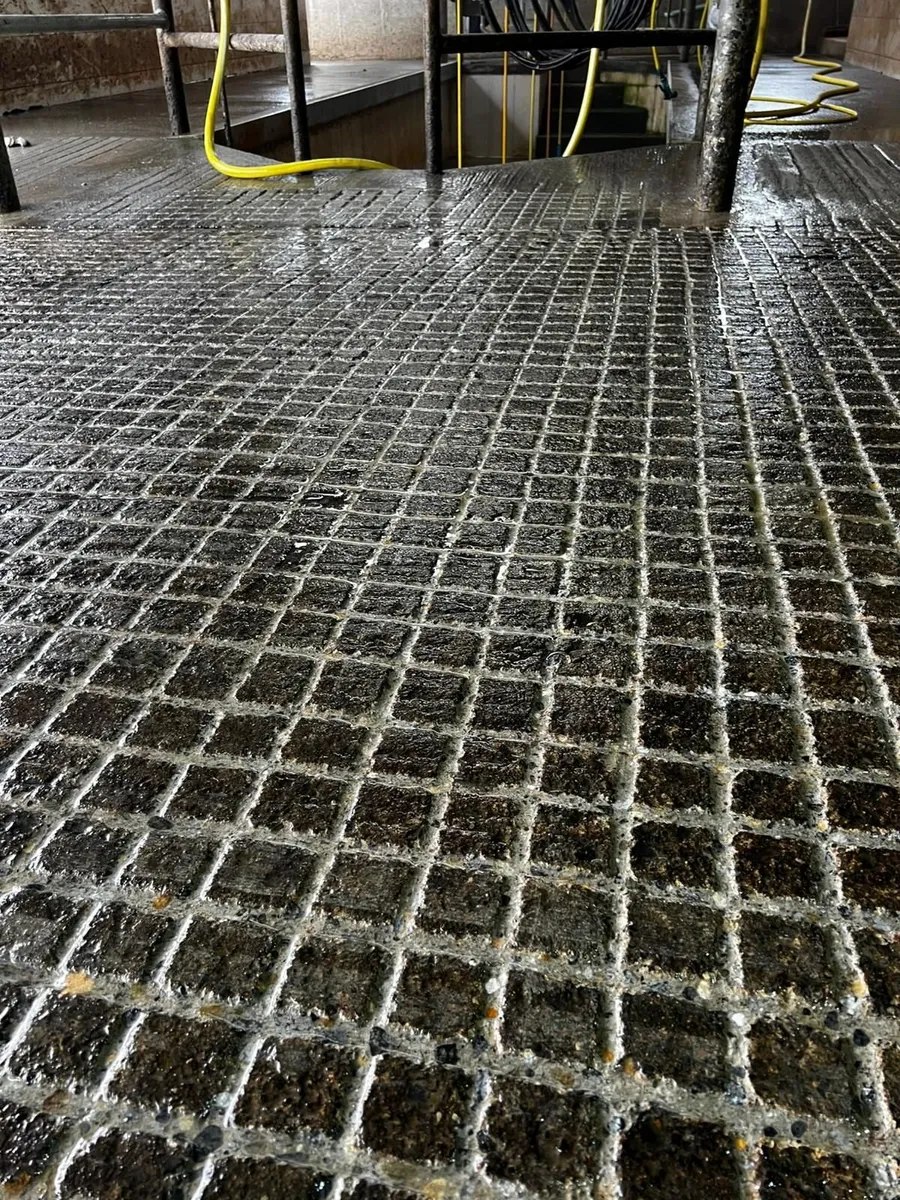 Concrete Grooving AND Diamond Slats Cutting - Image 2