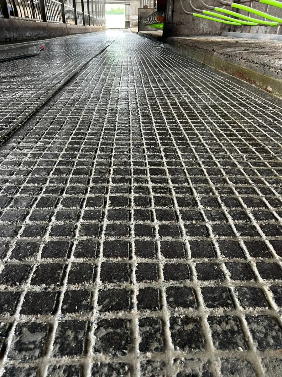 Concrete Grooving AND Diamond Slats Cutting - Image 3