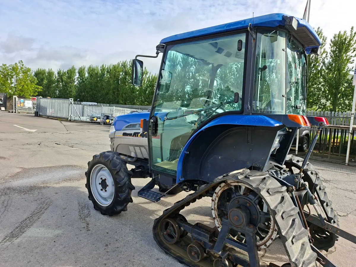 Iseki Geas AT 44 tractor - Image 3