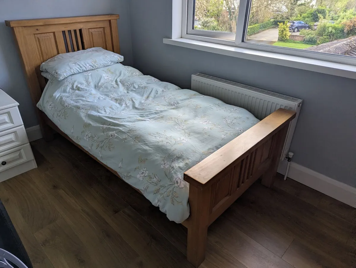 Single Bed - Image 4