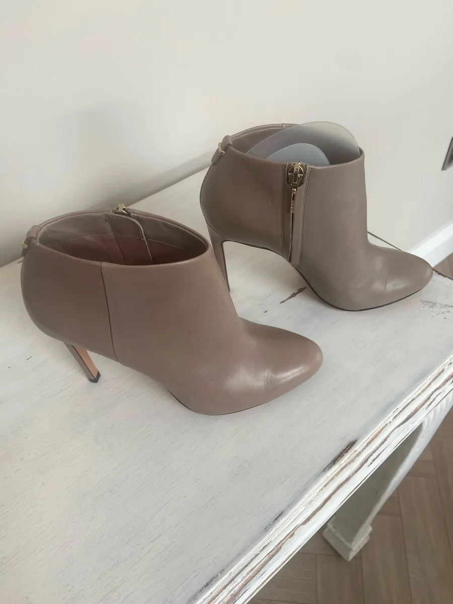 Boss ankle boots - Image 1