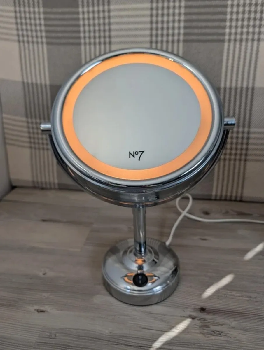 Mirror light up - Image 2