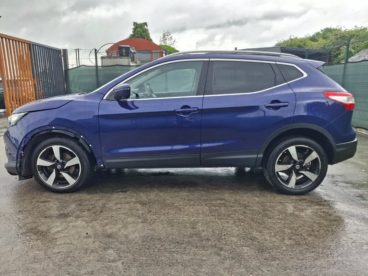 152 Nissan Qashqai  N-tec  1.5 Diesel - Image 2
