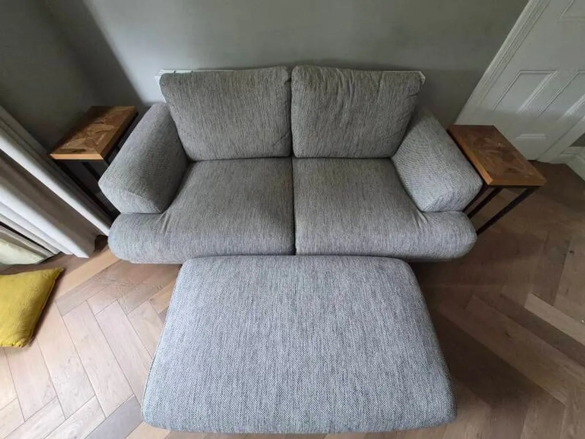 2 seater couch with footrest - Image 1
