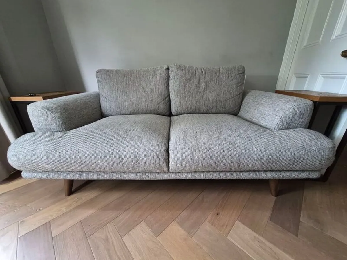 2 seater couch with footrest - Image 2