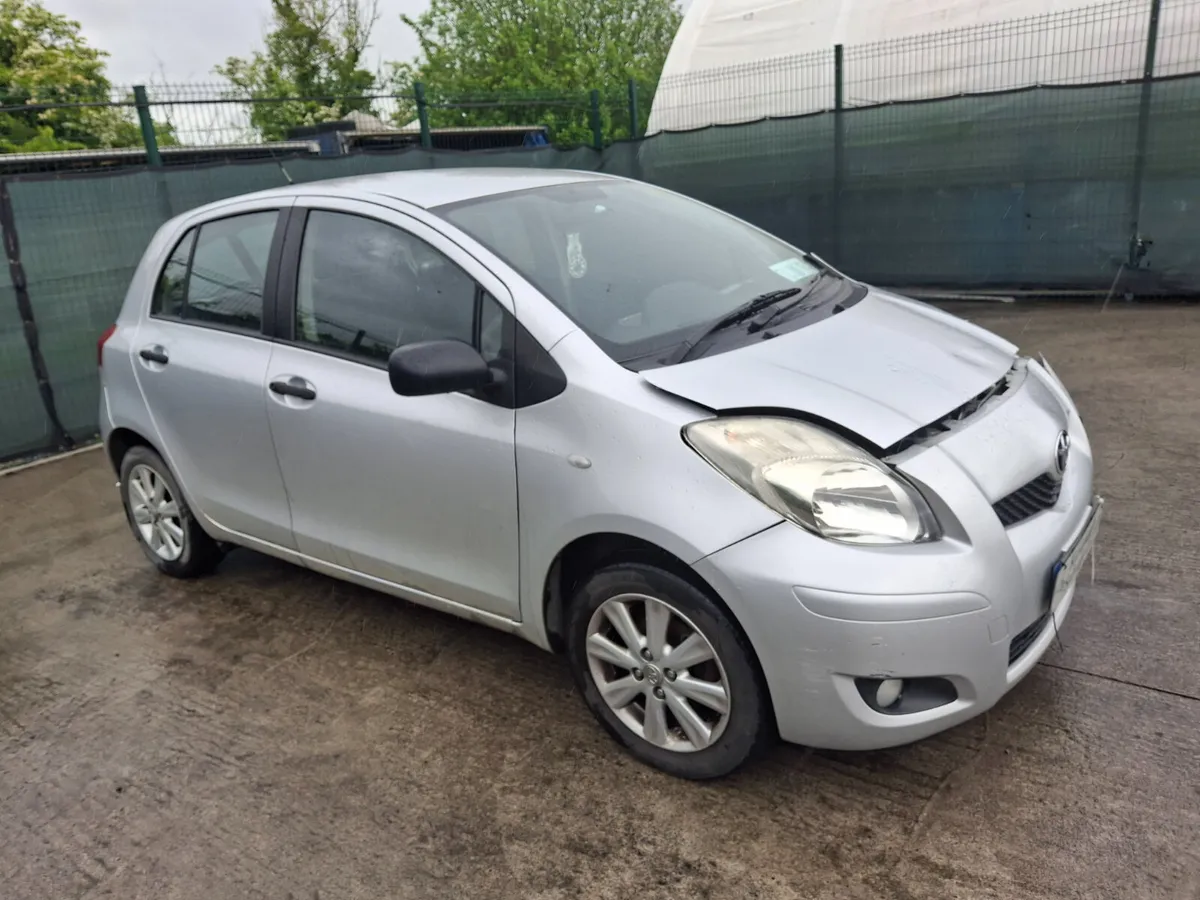 2011 Toyota Yaris  1.0 Petrol - Image 1