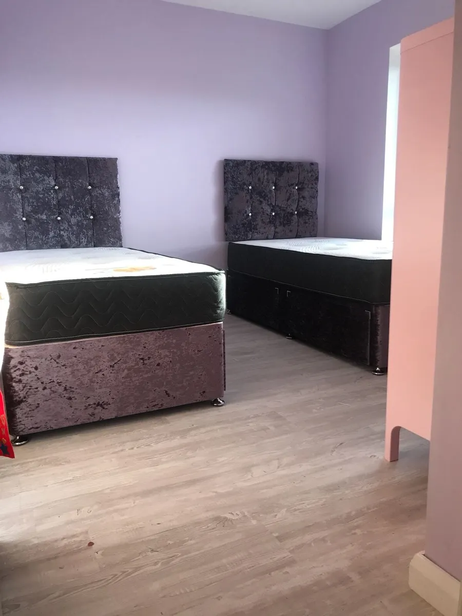 Queen beds for cheap - Image 4