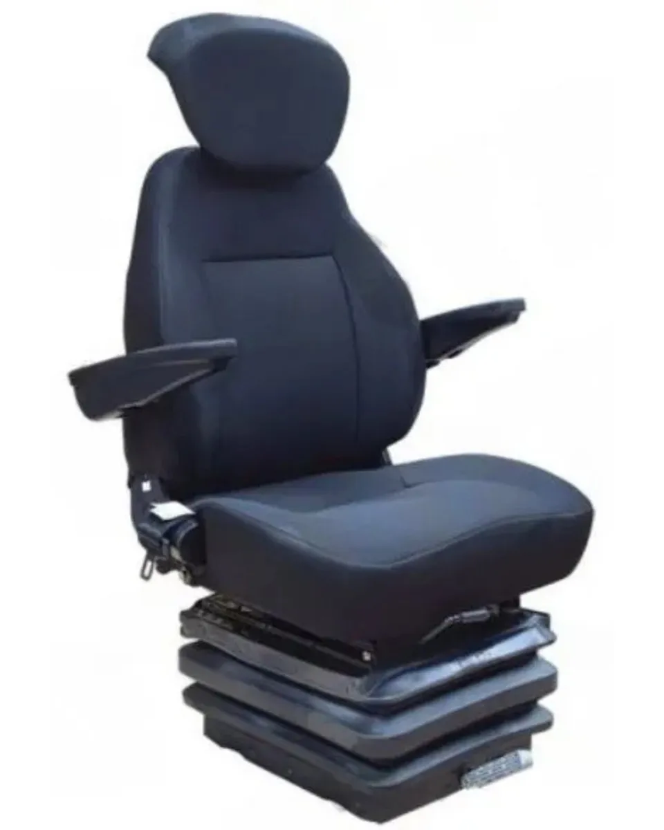 Deluxe Mechanical Tractor Seat Comes - Image 2