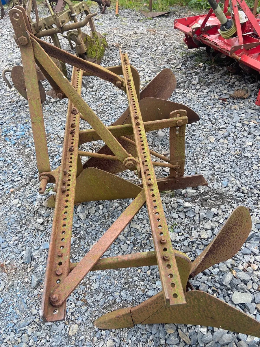 plough s - Image 2