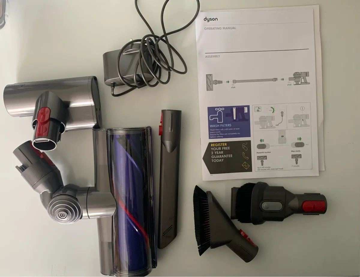 Dyson V8 - Image 4