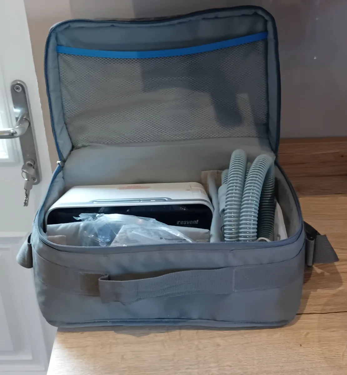 Resvent iBreeze 30STA BiPAP with Humidifier - Image 3