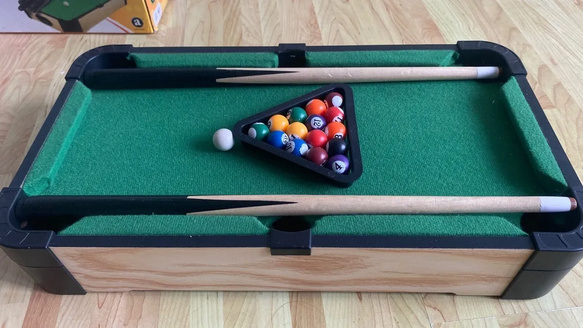 Mini Billiard Table for kids - Image 1