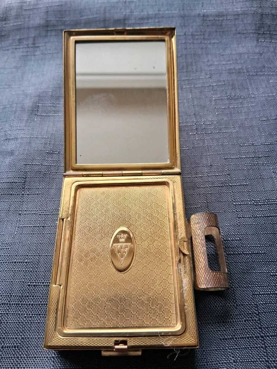 Vintage Ladies Kigu Powder/Cigarette Compact Case - Image 4