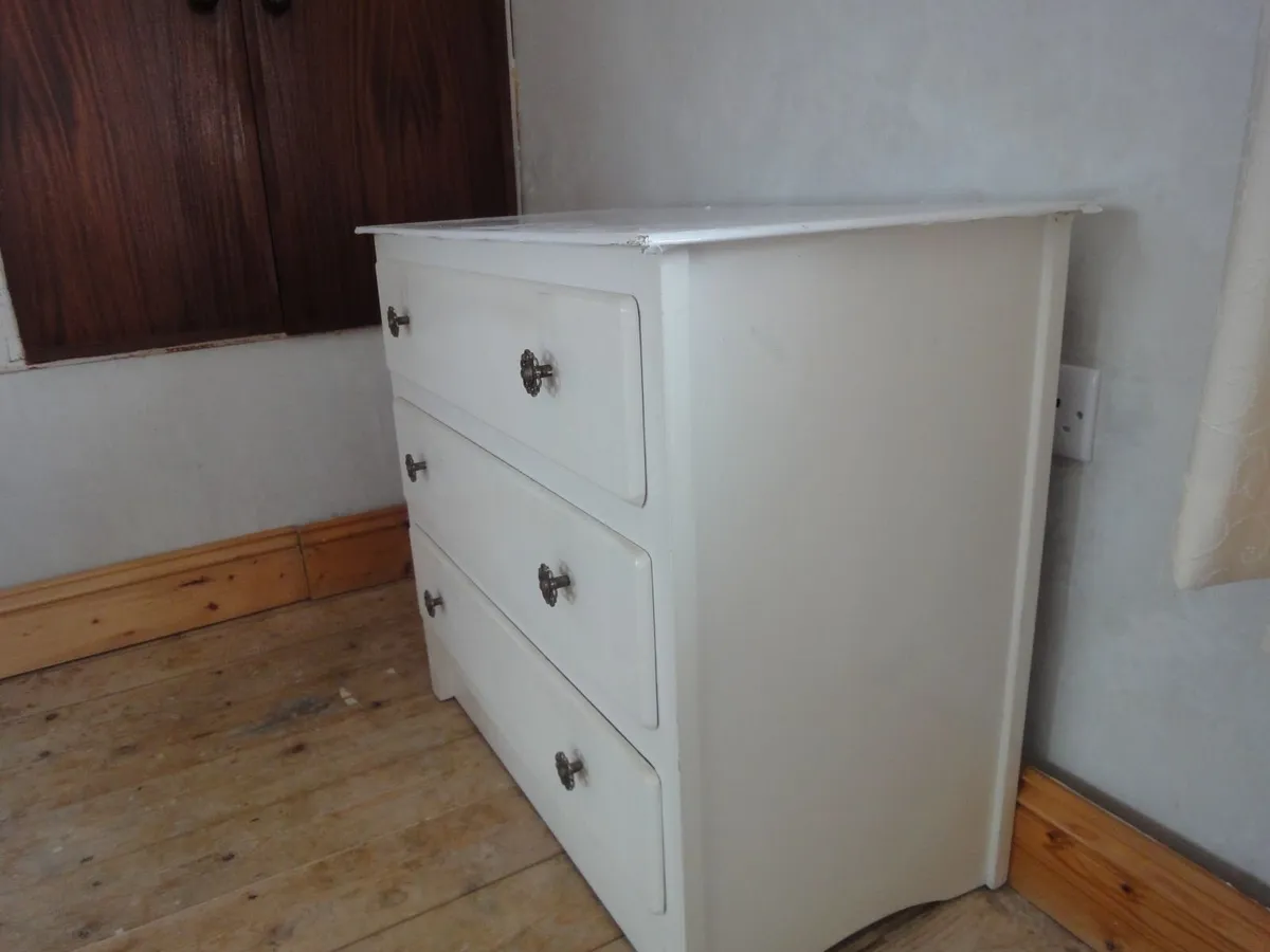 Chest of drawers - Image 3